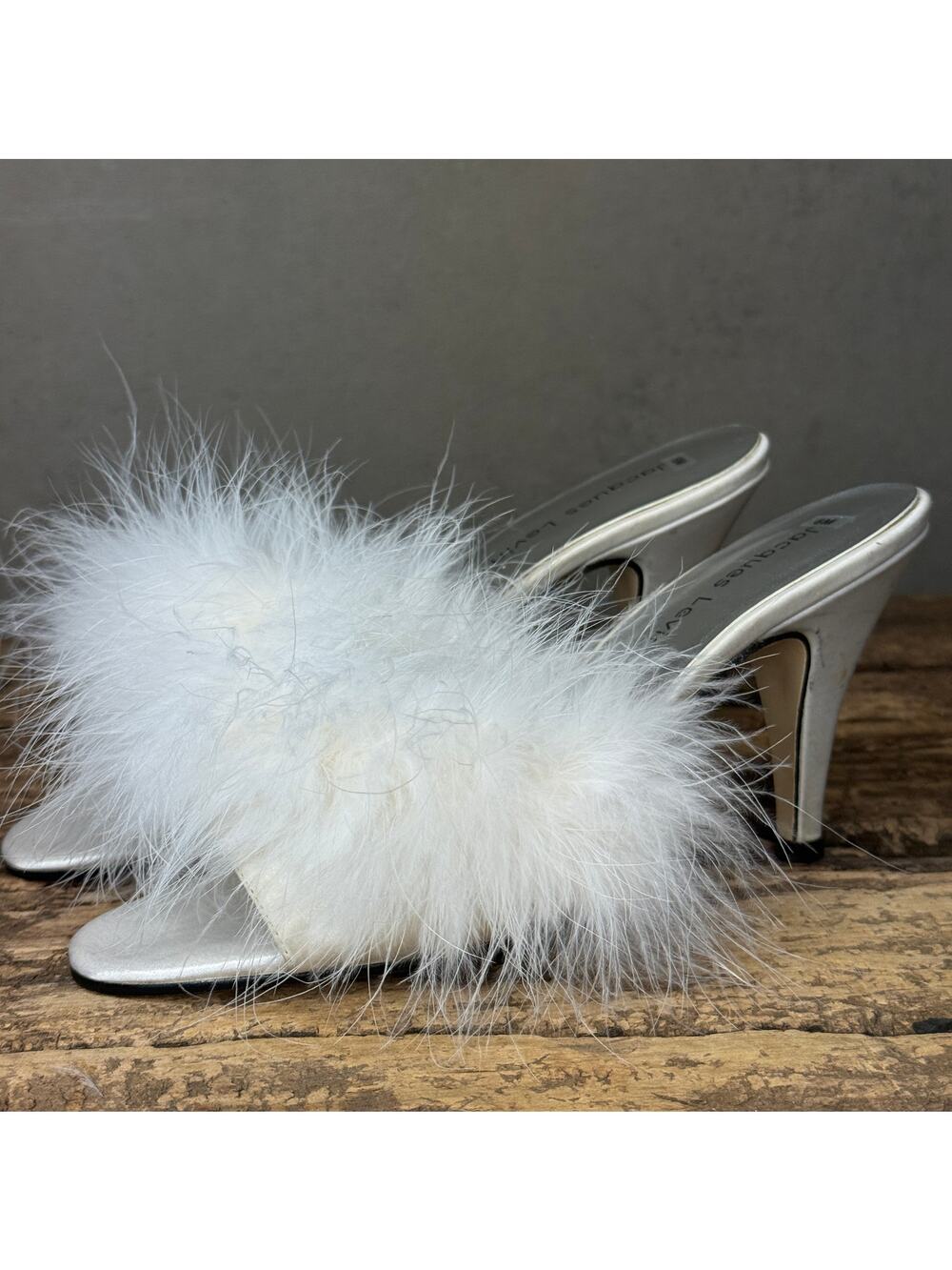 Jacques Levine White Marabou Feather Mule Heels Size 6 Bridal Vintage
